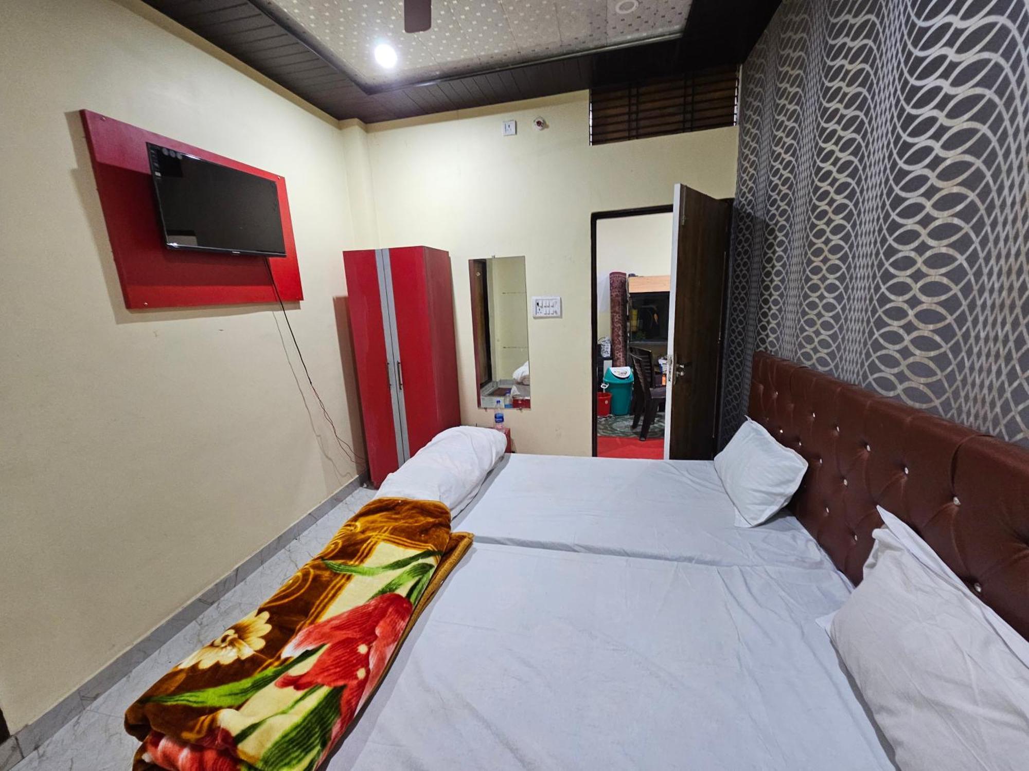 Hotel Kalika P Guest House Bénarès Extérieur photo