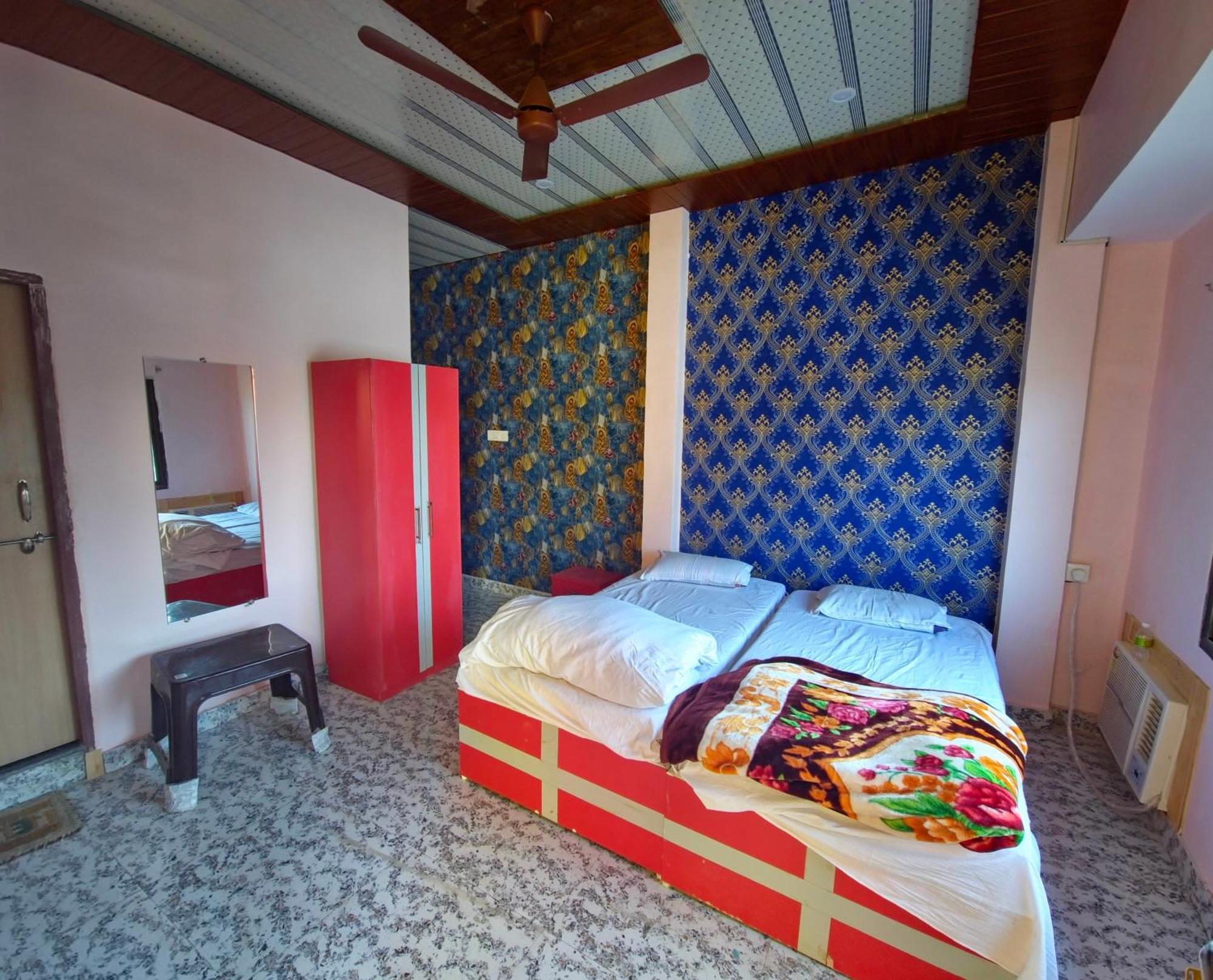 Hotel Kalika P Guest House Bénarès Extérieur photo